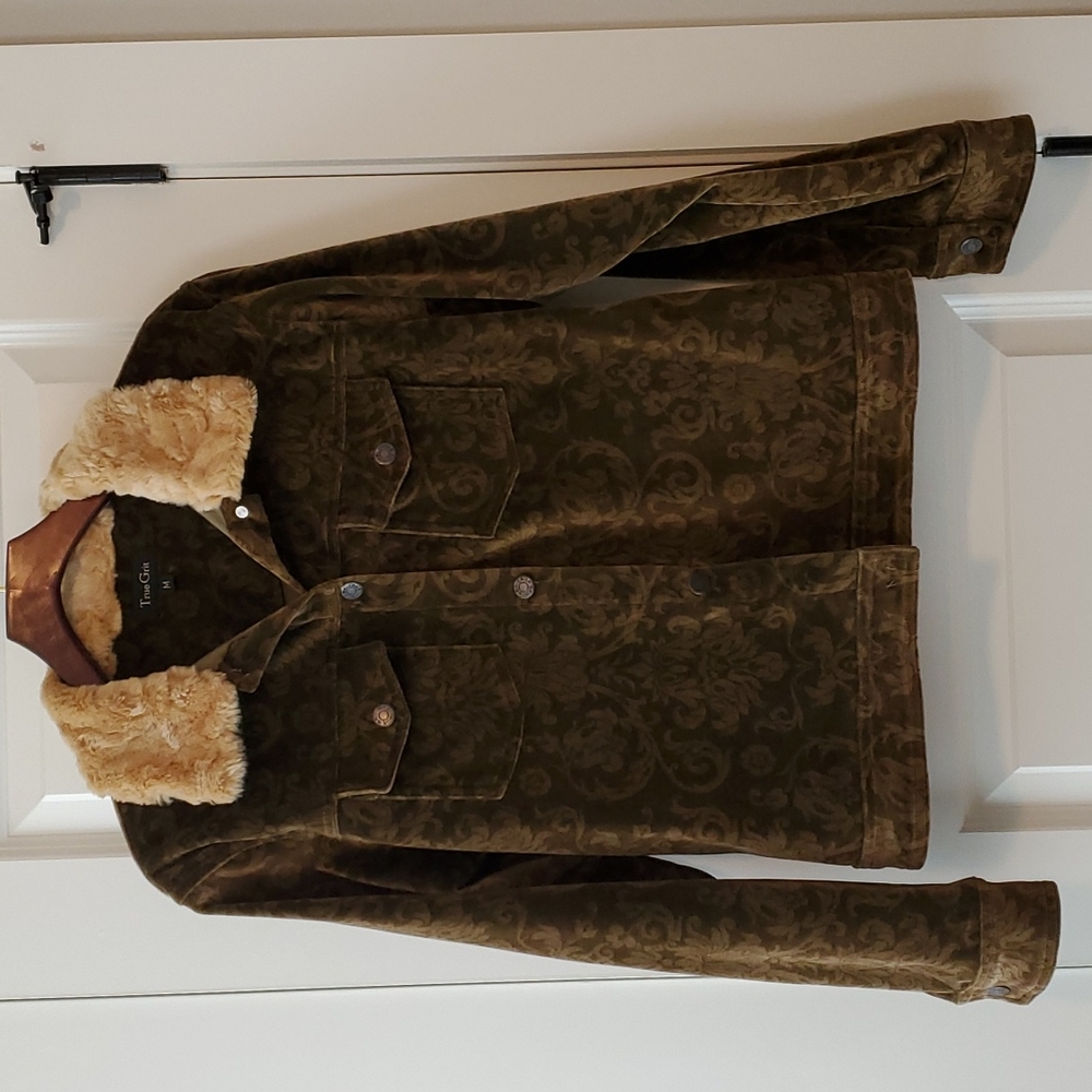 True Grit Women's Velvet Jacket